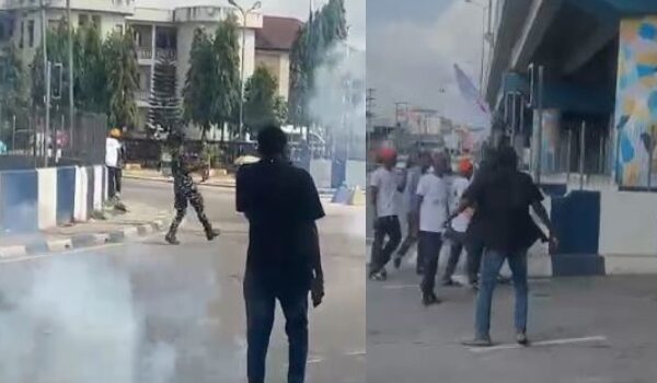 Police Fire Teargas At Protesters In Port Harcourt