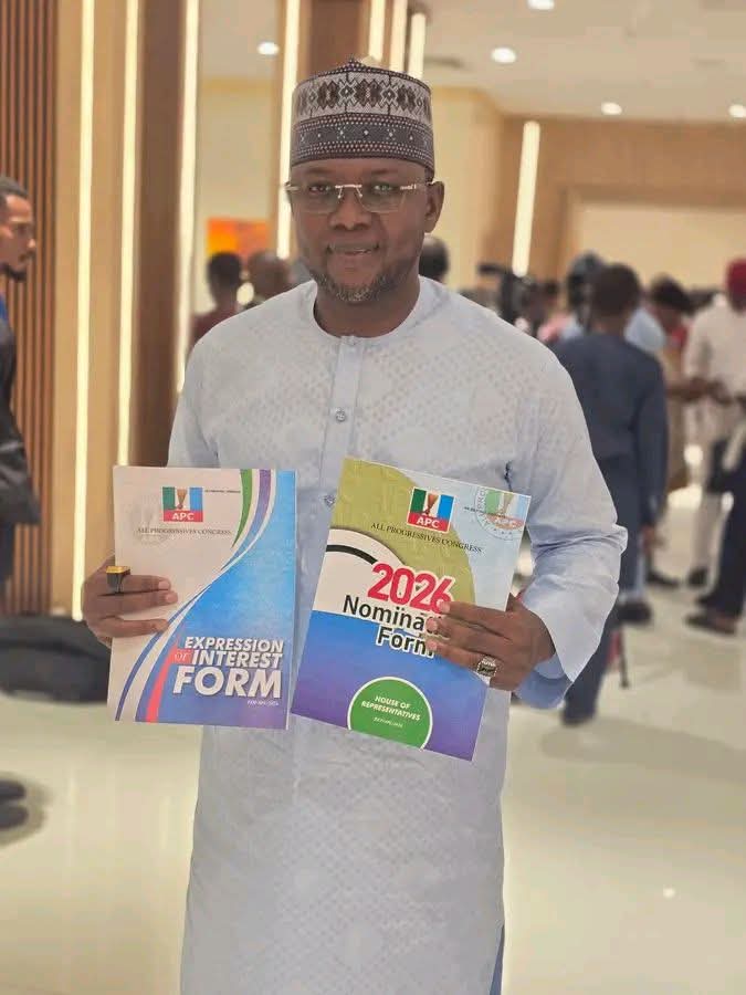 Hon. Muhammed Mahmud Awal