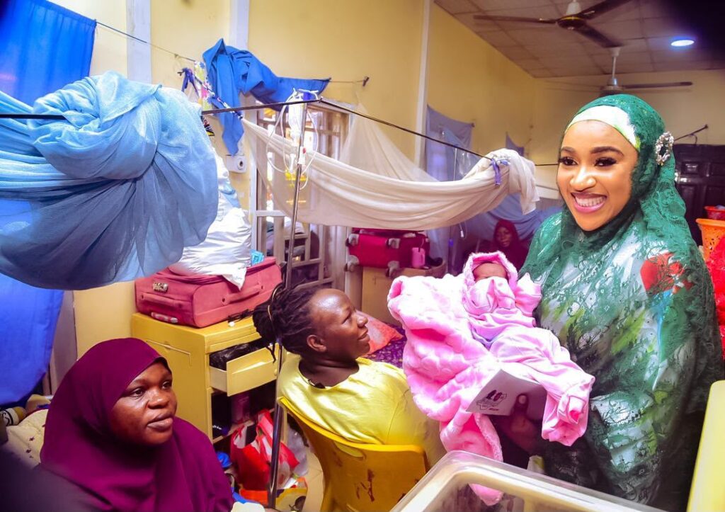 Dr Betta Edu with APC Women Mobilisation Directorate members during visits to hospitals in Kaduna State.